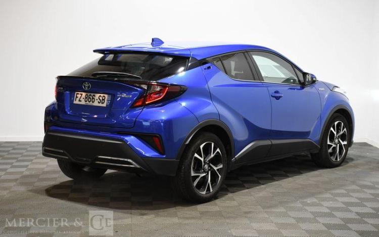TOYOTA C-HR HYBRIDE BLEU FZ-866-SB