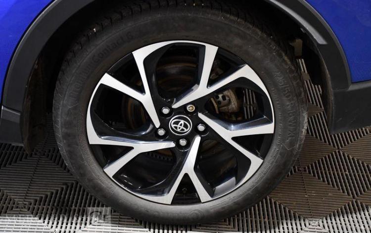 TOYOTA C-HR HYBRIDE BLEU FZ-866-SB