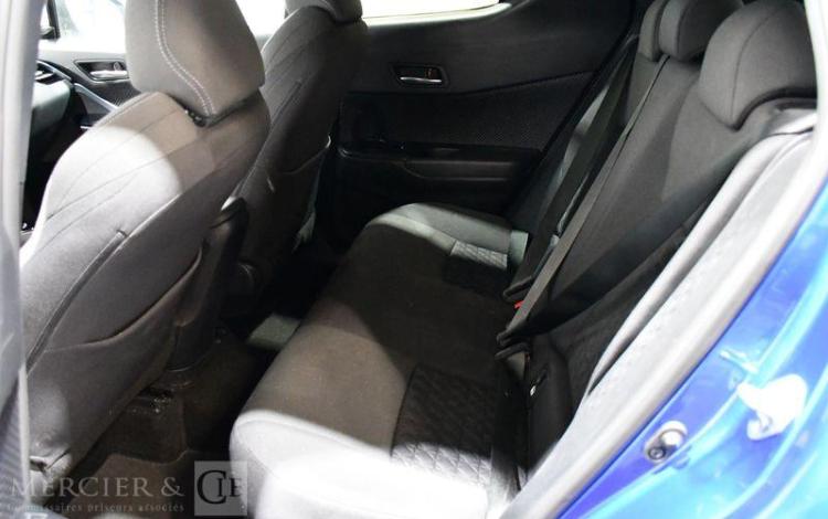 TOYOTA C-HR HYBRIDE BLEU FZ-866-SB