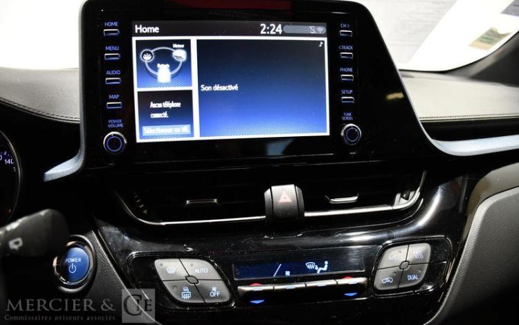 TOYOTA C-HR HYBRIDE BLEU FZ-866-SB