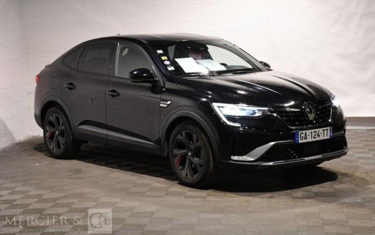 RENAULT ARKANA RS LINE E-TECH HYBRIDE 145 NOIR GA-124-TT