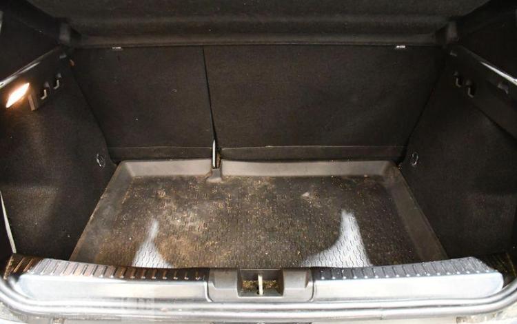 DACIA SANDERO CONFORT SCE 65 GRIS GA-386-FK