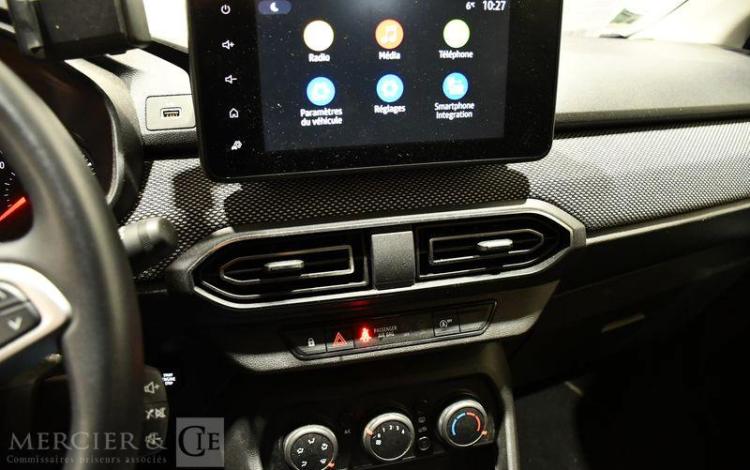 DACIA SANDERO CONFORT SCE 65 GRIS GA-386-FK