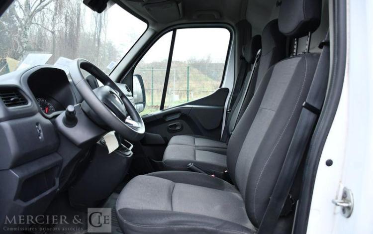 RENAULT MASTER L2H2 FG F3300 GCF BLANC GA-491-MB