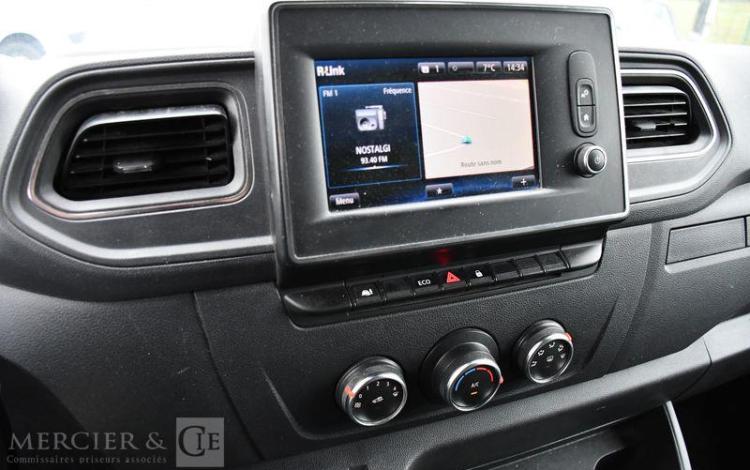 RENAULT MASTER L2H2 FG F3300 GCF BLANC GA-491-MB