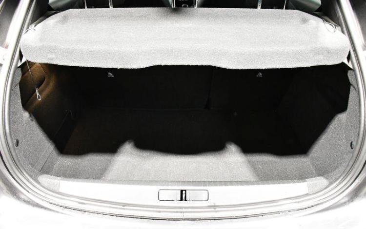 PEUGEOT 208 1.2 PURETECH 100 GT GRIS GA-575-VK