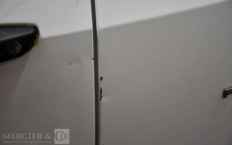 PEUGEOT PARTNER PREMIUM STANDARD 650kg  BLUEHDI BLANC GA-993-JL