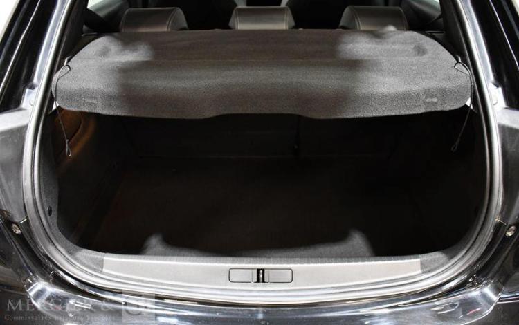 PEUGEOT 208 PURETECH 100CH GT S&S BVM6 5P NOIR GB-579-QY