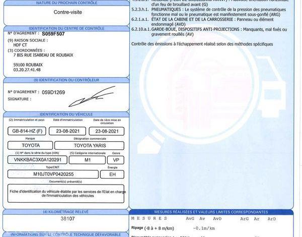 TOYOTA YARIS vente uniquement à pro car immo police GRIS GB-814-HZ