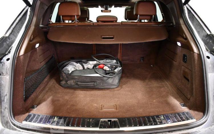 PORSCHE CAYENNE 3,0 E – HYBRID GRIS GC-018-ZC