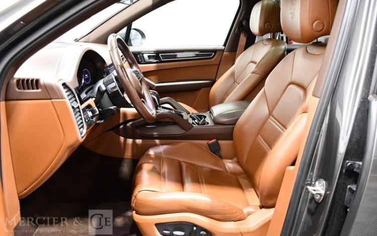 PORSCHE CAYENNE 3,0 E – HYBRID GRIS GC-018-ZC