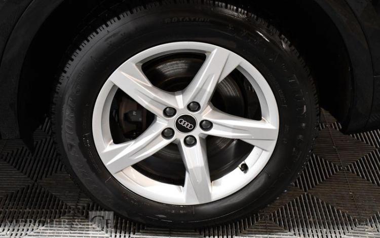 AUDI Q5 NOIR GC-489-NY