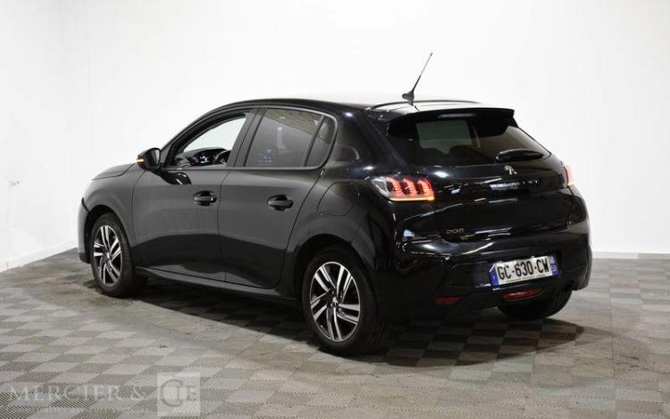PEUGEOT 208 A,E ALLURE BLUEHDI NOIR GC-630-CW