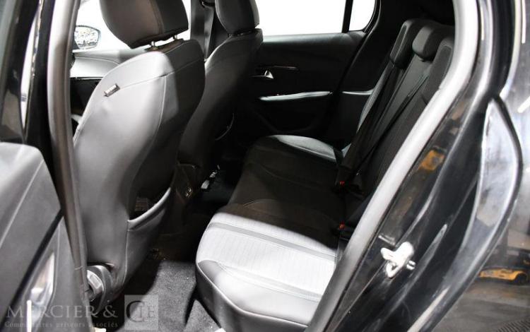 PEUGEOT 208 A,E ALLURE BLUEHDI NOIR GC-630-CW