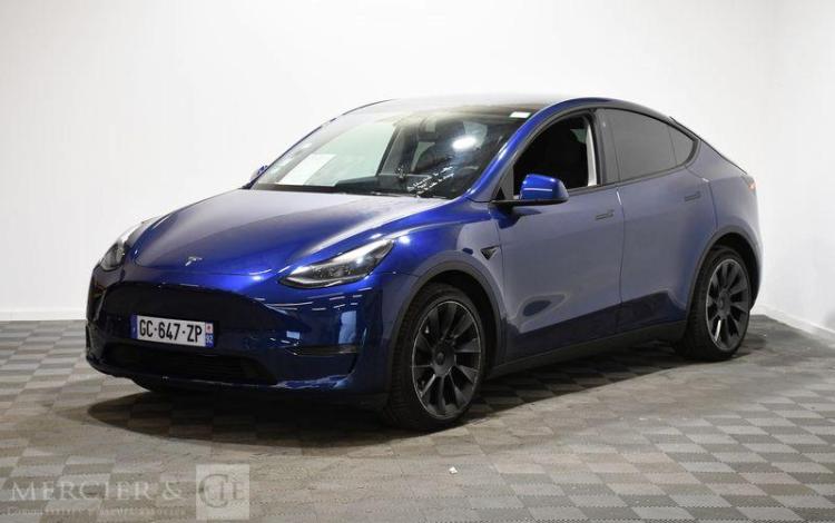 TESLA MODEL Y LONG RANGE 4M BLEU GC-647-ZP
