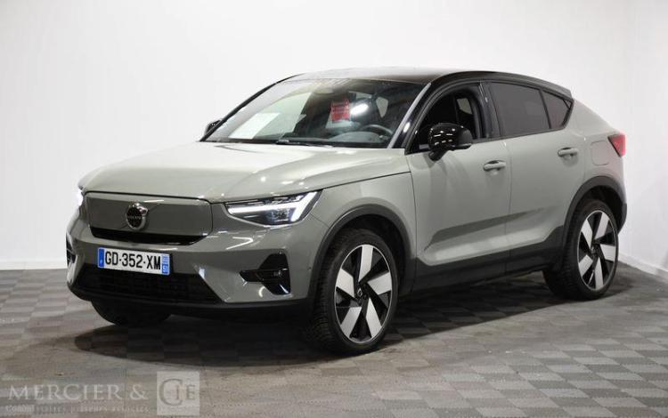 VOLVO C40 FIRST EDITION VERT GD-352-XM