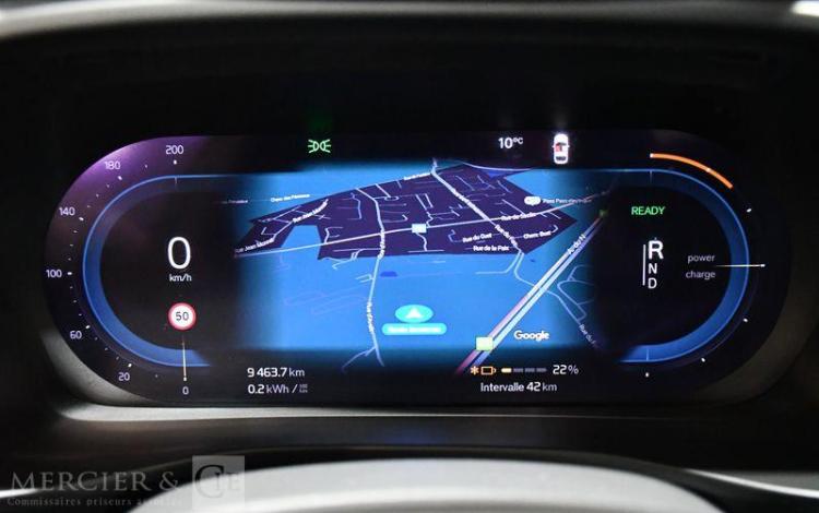 VOLVO C40 FIRST EDITION VERT GD-352-XM