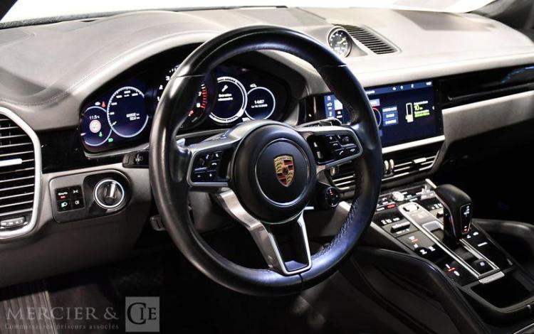PORSCHE CAYENNE COUPE 3,0 V6 E-HYBRID  GD-671-BP