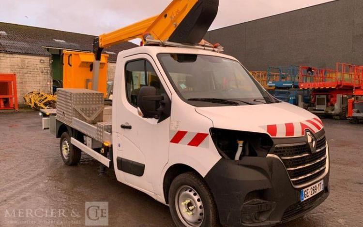 RENAULT MASTER AVEC NACELLE KLUBB/KL26 – 10 M DIESEL – 108 HEURES -2618 KMS – ANNEE 2022  GE-269-YT
