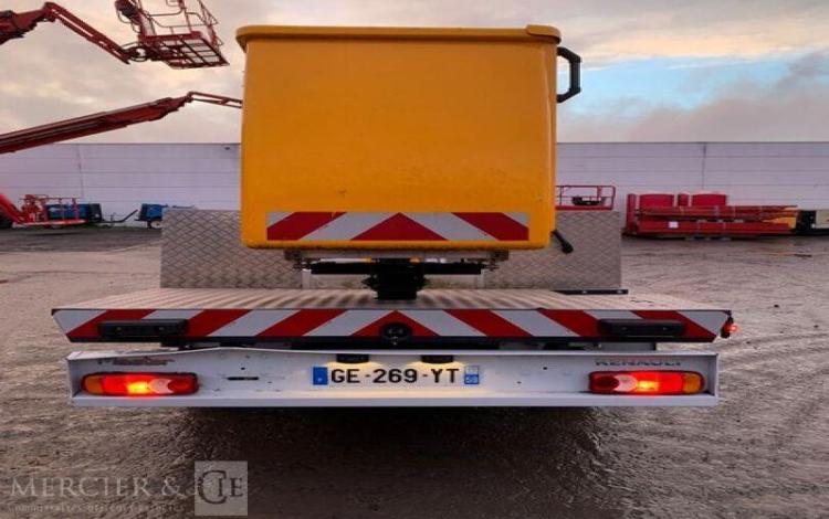 RENAULT MASTER AVEC NACELLE KLUBB/KL26 – 10 M DIESEL – 108 HEURES -2618 KMS – ANNEE 2022  GE-269-YT