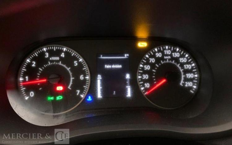 RENAULT MASTER AVEC NACELLE KLUBB/KL26 – 10 M DIESEL – 108 HEURES -2618 KMS – ANNEE 2022  GE-269-YT