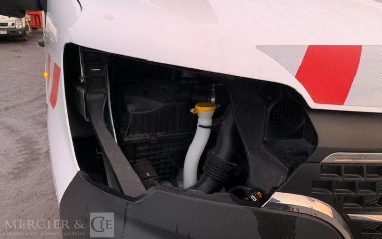 RENAULT MASTER AVEC NACELLE KLUBB/KL26 – 10 M DIESEL – 108 HEURES -2618 KMS – ANNEE 2022  GE-269-YT