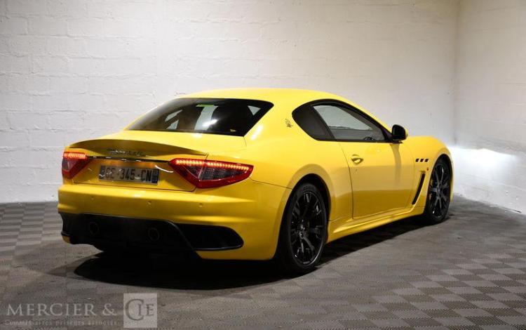 MASERATI GRANTURISMO 4,7 L V8 MC STRADALE JAUNE GE-345-CN