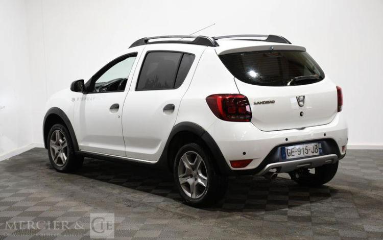 DACIA SANDERO STEPWAY 1.5 DCI 90CH EASY-R BVA BLANC GE-915-JB