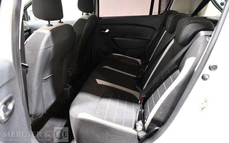 DACIA SANDERO STEPWAY 1.5 DCI 90CH EASY-R BVA BLANC GE-915-JB