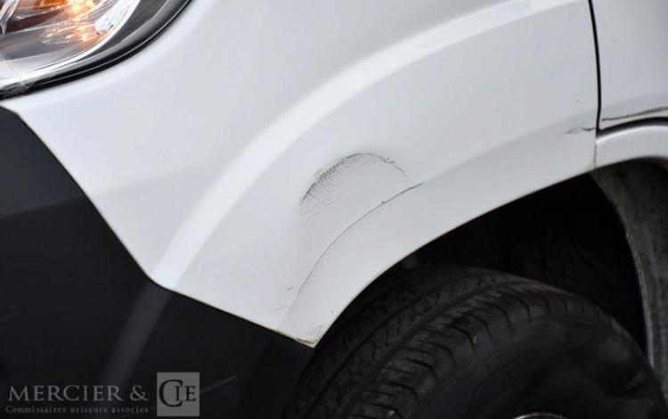 CITROEN JUMPER 30 L2H2 BLUEHDI 120 GD VOLUME CLUB S&S BLANC GF-061-ML