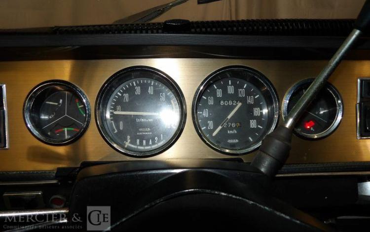 RENAULT R16 TS AUTOMATIQUE VERT GF-600-XG