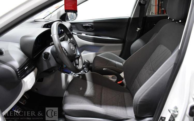 HYUNDAI BAYON INTUITIVE  GF-860-LW