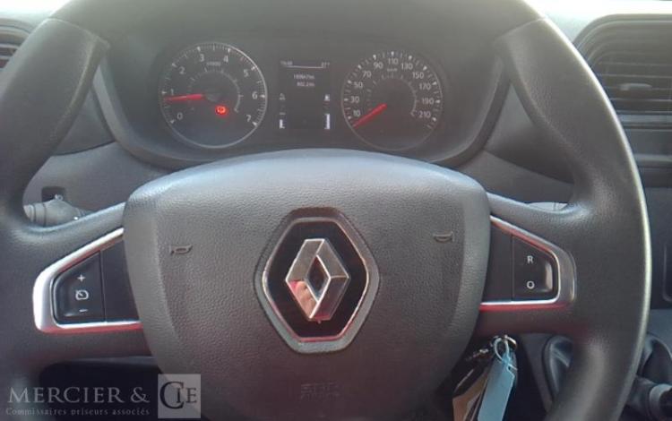 RENAULT MASTER NACELLE SUR VL 12M KLUBB KL32 181H BLANC GG-202-TV