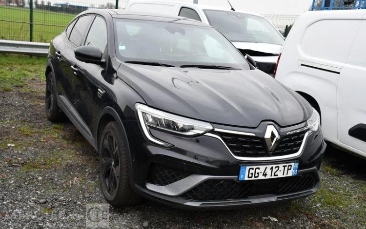 RENAULT ARKANA RS LINE E-TECH HYBRIDE 145 NOIR GG-412-TP