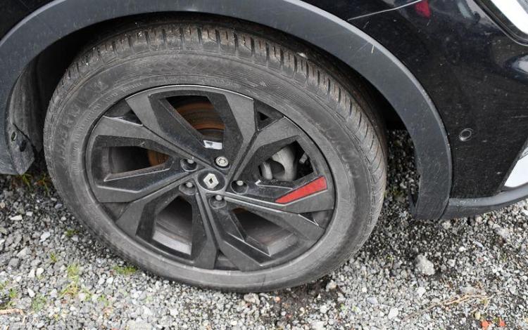 RENAULT ARKANA RS LINE E-TECH HYBRIDE 145 NOIR GG-412-TP