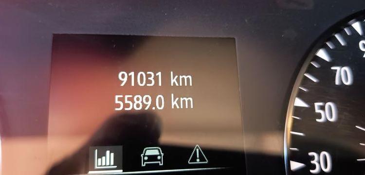 RENAULT TRAFIC AVEC NACELLE KLUBB/KL21B – 9M – DIESEL – 659 HEURES – 99031 KMS BLANC GG-759-DD