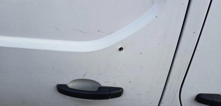 RENAULT TRAFIC AVEC NACELLE KLUBB/KL21B – 9M – DIESEL – 659 HEURES – 99031 KMS BLANC GG-759-DD