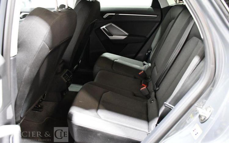 AUDI Q3 35 1,5 TFSI 150CH S-TRONIC GRIS GG-826-LJ