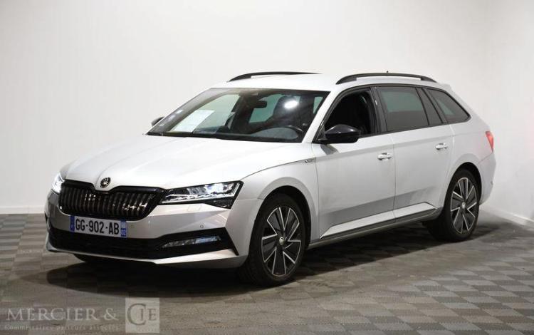 SKODA SUPERB COMBI GRIS GG-902-AB
