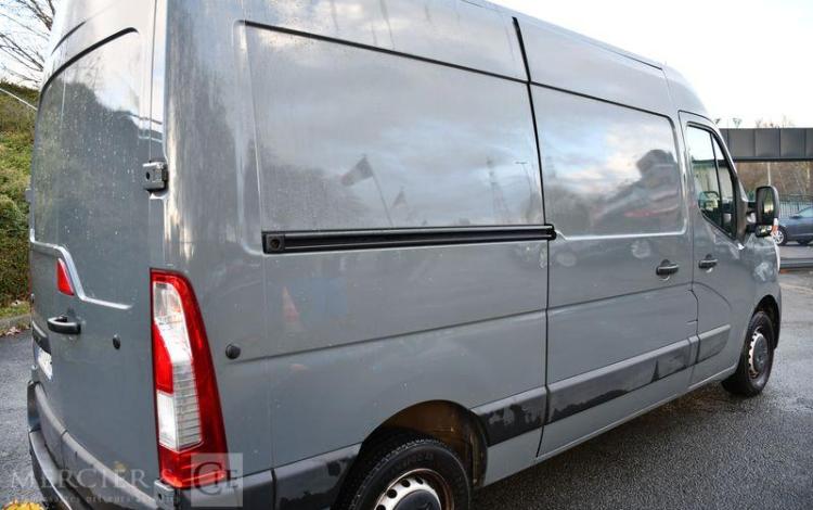 RENAULT MASTER 2,3 DCI 135 35 L3H2 ENERGY GD CFT GRIS GH-117-TH