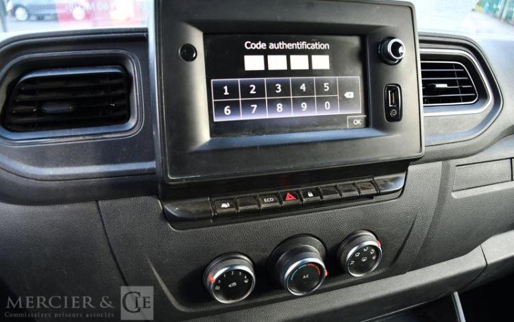 RENAULT MASTER 2,3 DCI 135 35 L3H2 ENERGY GD CFT GRIS GH-117-TH