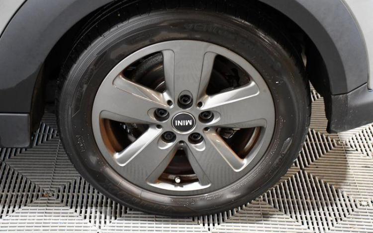 MINI MINI 1.5 100 ONE ESSENTIAL BVA GRIS GH-143-NV