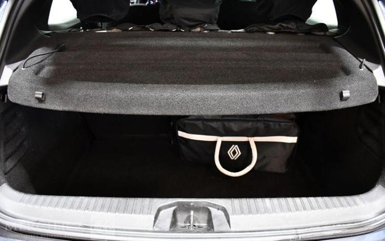 RENAULT CLIO 1.5 BLUEDCI 100 INTENS GRIS GH-714-GV