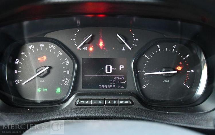 CITROEN JUMPY FG M BLUEHDI 145 S&S BLANC GJ-249-BH