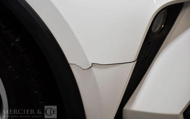 TOYOTA C-HR 2.0 HSD 184H 150 HYBRID 1.4KWH DYNAMIC BUSINESS 4X2 E-CVT BVA BLANC GJ-256-BK