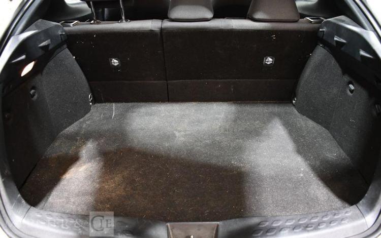 TOYOTA C-HR 2.0 HSD 184H 150 HYBRID 1.4KWH DYNAMIC BUSINESS 4X2 E-CVT BVA BLANC GJ-256-BK