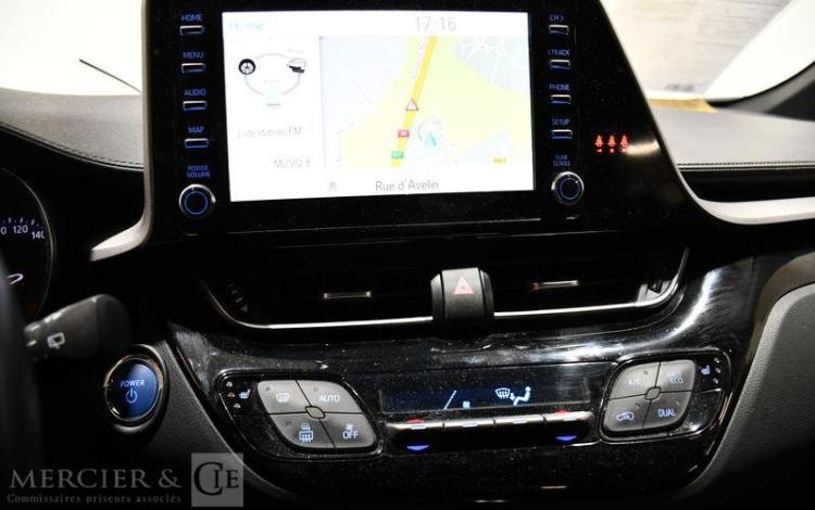 TOYOTA C-HR 2.0 HSD 184H 150 HYBRID 1.4KWH DYNAMIC BUSINESS 4X2 E-CVT BVA BLANC GJ-256-BK