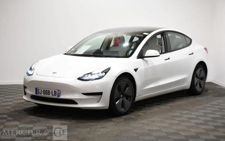 TESLA MODEL 3 BLANC GJ-668-LB