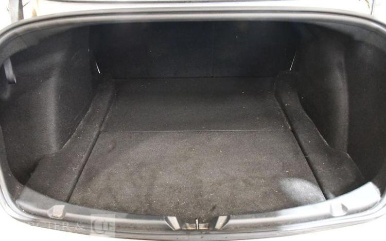 TESLA MODEL 3 BLANC GJ-668-LB