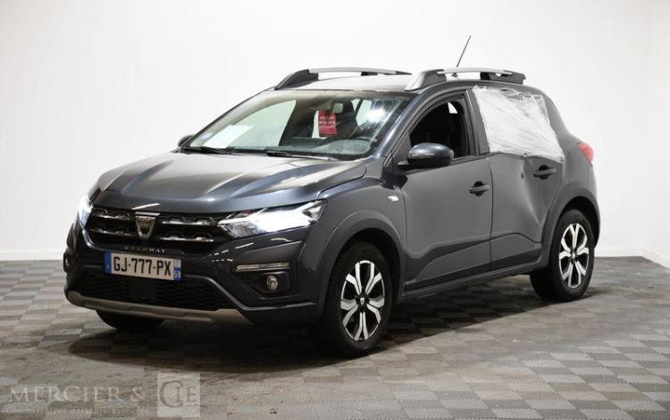 DACIA SANDERO STEPWAY CONFORT TCE 90 GRIS GJ-777-PX